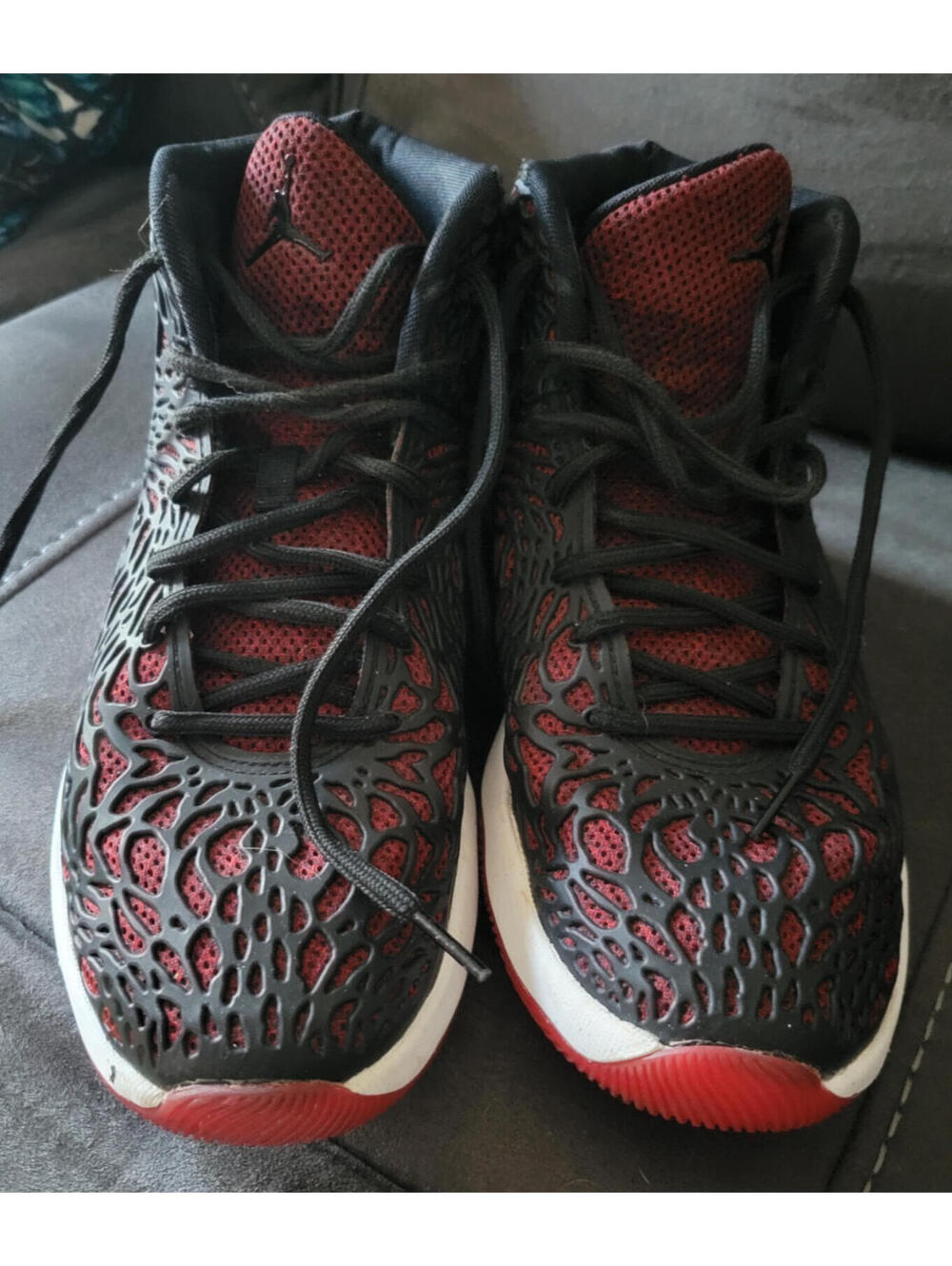 Nike Jordan Ultra Fly Men’s 10 Black Red Athletic Basketball Sneakers